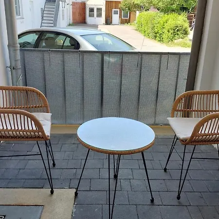 Kleine In Apartment *