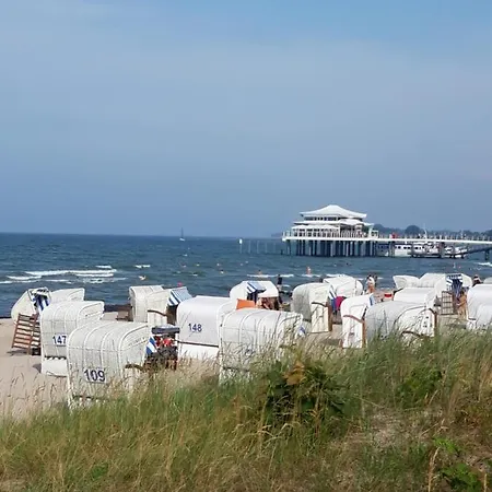Kleine In *